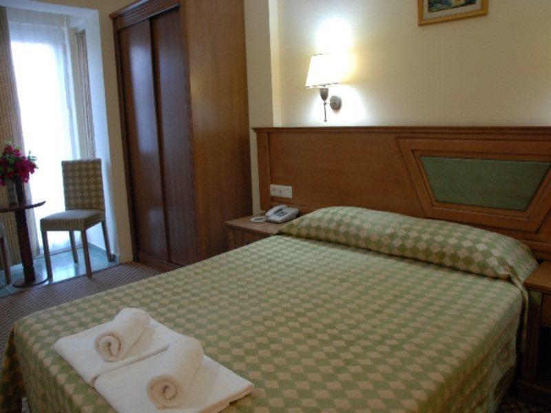 Eken Resort Hotel Bodrum ภายนอก รูปภาพ